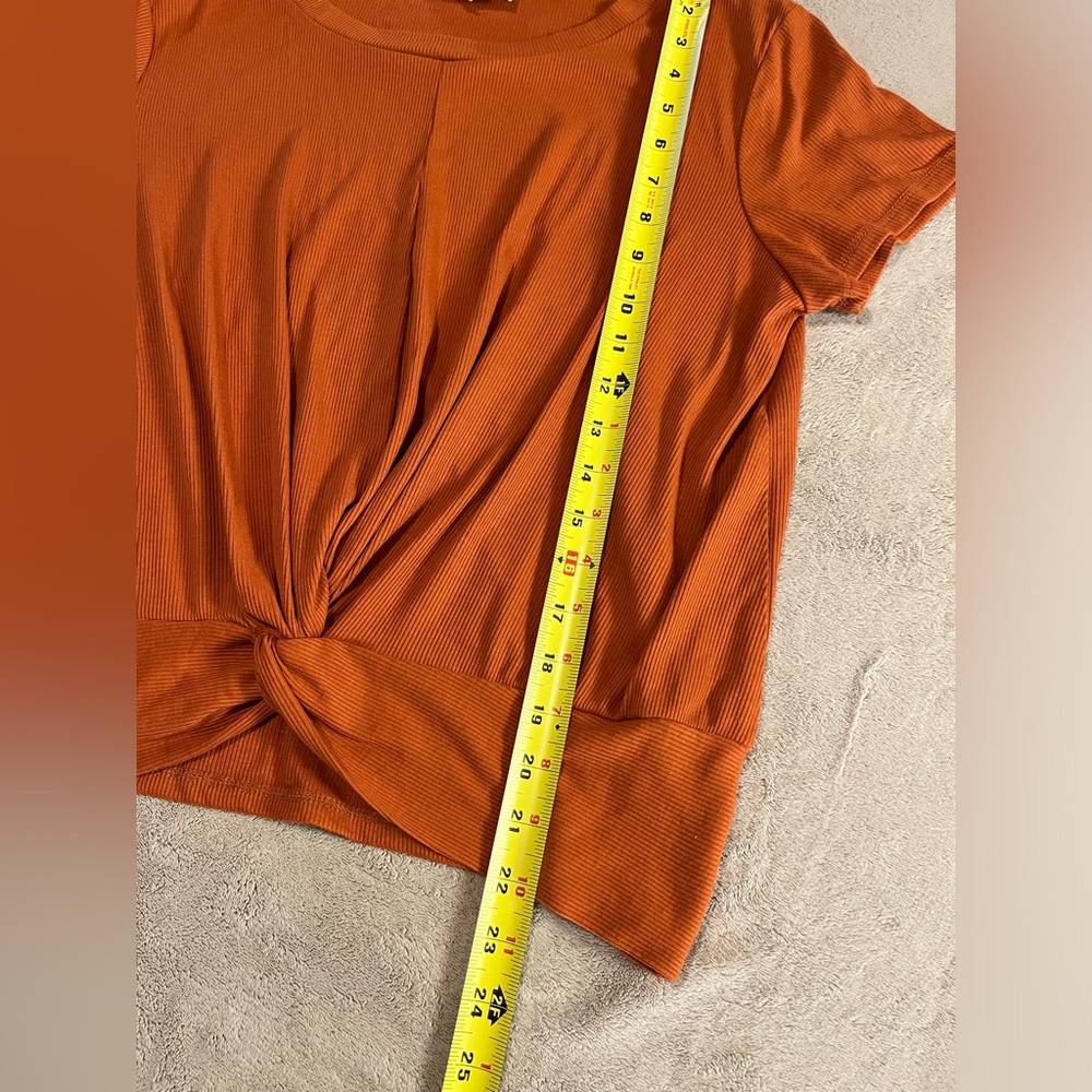 Hippie Rose Knot Front Ribbed Tee - Picture 8 of 8